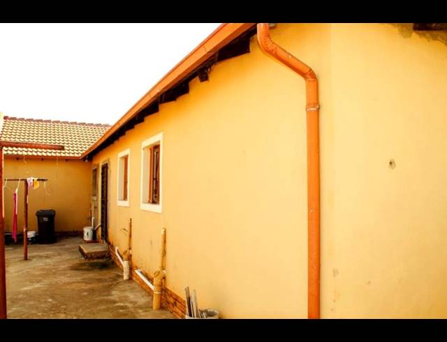 2 BEDROOM HOUSE FOR SALE IN ALVEDA